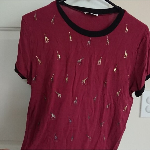 Gaze maroon and gold giraffe tee size M - Picture 1 of 10